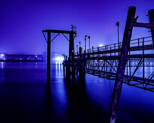 Preview wallpaper river, construction, night