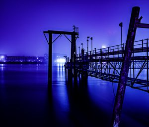 Preview wallpaper river, construction, night