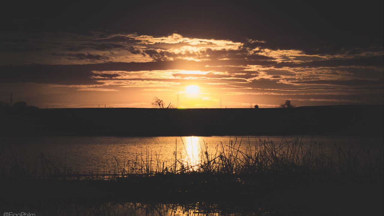 Wallpaper river, grass, sunset, dark