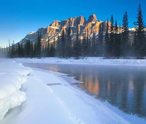 Preview wallpaper river, ice, coast, mountains, morning