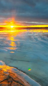 Preview wallpaper river, ice, decline, evening, stone, horizon