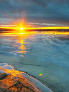 Preview wallpaper river, ice, decline, evening, stone, horizon