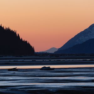 Preview wallpaper river, mountain, forest, sunset, nature
