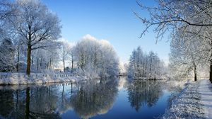 Preview wallpaper river, park, winter, trees, hoarfrost, reflection