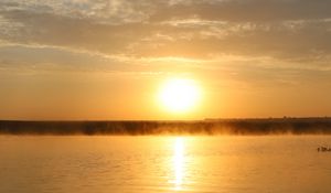 Preview wallpaper river, shore, sun, landscape, nature