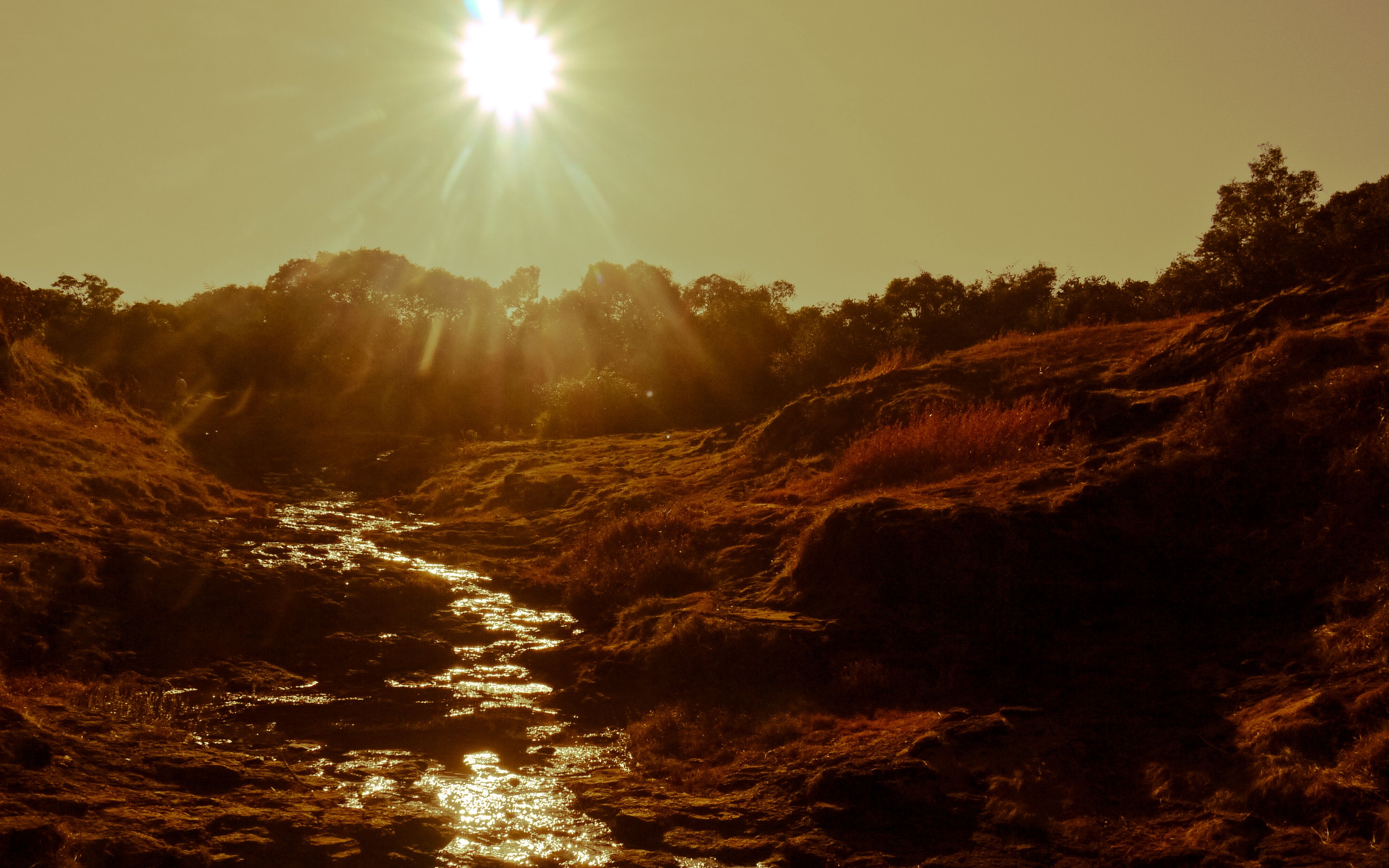 Download wallpaper 3840x2400 river, stream, sunset, sun 4k ultra hd 16: