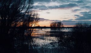 Preview wallpaper river, sunset, dusk, nature, evening