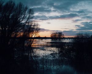 Preview wallpaper river, sunset, dusk, nature, evening