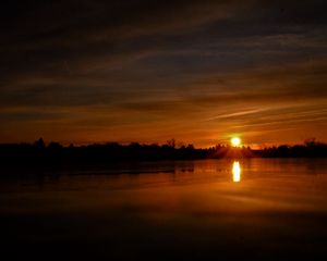 Preview wallpaper river, sunset, sun, trees, dark