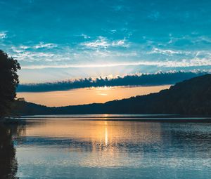 Preview wallpaper river, sunset, trees, clouds