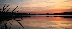 Preview wallpaper river, trees, grass, evening, nature