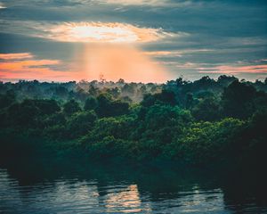 Preview wallpaper river, trees, horizon, sky
