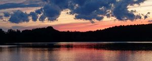 Preview wallpaper river, trees, silhouettes, evening, landscape