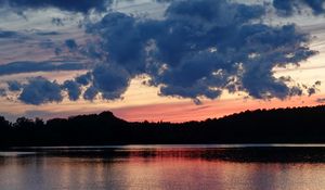 Preview wallpaper river, trees, silhouettes, evening, landscape