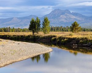 Preview wallpaper river, trees, valley, meadow, mountains, landscape