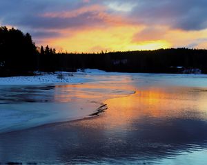 Preview wallpaper river, winter, ice, snow, landscape