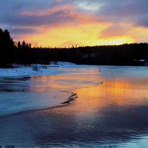 Preview wallpaper river, winter, ice, snow, landscape