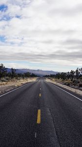Preview wallpaper road, asphalt, desert, marking, horizon
