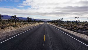 Preview wallpaper road, asphalt, desert, marking, horizon