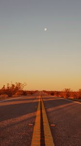 Preview wallpaper road, asphalt, distance, horizon, nature