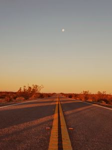 Preview wallpaper road, asphalt, distance, horizon, nature