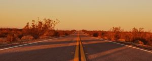 Preview wallpaper road, asphalt, distance, horizon, nature