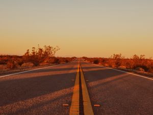 Preview wallpaper road, asphalt, distance, horizon, nature