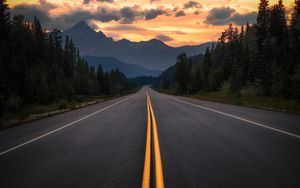 Preview wallpaper road, asphalt, marking, mountains, trees, turn, jasper, canada