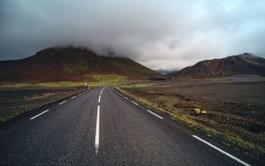 Preview wallpaper road, asphalt, mountain, clouds