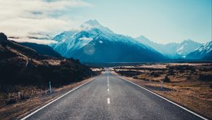 Preview wallpaper road, asphalt, mountains, marking, mount cook, new zealand