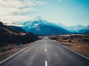 Preview wallpaper road, asphalt, mountains, marking, mount cook, new zealand