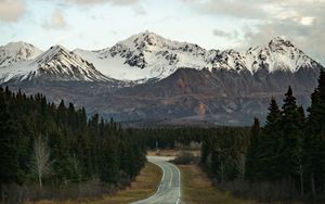 Preview wallpaper road, asphalt, mountains, forest, nature