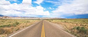 Preview wallpaper road, asphalt, sky, clouds