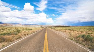 Preview wallpaper road, asphalt, sky, clouds