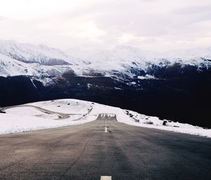 Preview wallpaper road, asphalt, snow, mountains, landscape