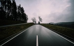 Preview wallpaper road, asphalt, trees, sky