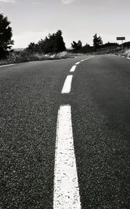 Preview wallpaper road, asphalt, turn, bw