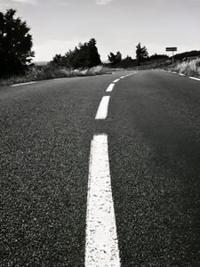 Preview wallpaper road, asphalt, turn, bw