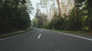 Preview wallpaper road, asphalt, turn, forest, trees, nature