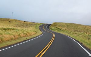 Preview wallpaper road, asphalt, turn, hill
