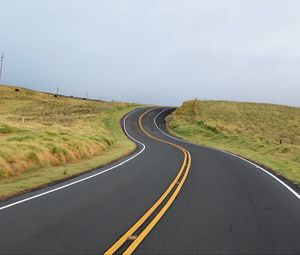 Preview wallpaper road, asphalt, turn, hill
