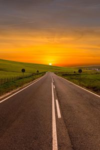 Preview wallpaper road, bending, marking, sunset, sky
