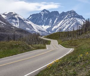 Preview wallpaper road, bends, field, mountains, landscape