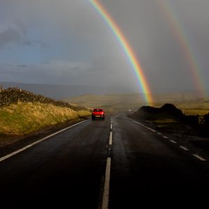 Preview wallpaper road, cars, rainbow, distance, london