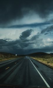 Preview wallpaper road, clouds, auto, traffic