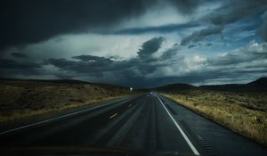 Preview wallpaper road, clouds, auto, traffic
