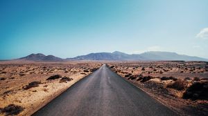 Preview wallpaper road, desert, mountains, asphalt, highway