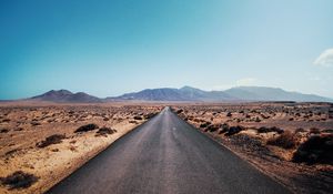 Preview wallpaper road, desert, mountains, asphalt, highway