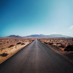 Preview wallpaper road, desert, mountains, asphalt, highway