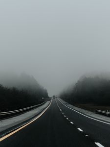 Preview wallpaper road, fog, asphalt, marking, movement